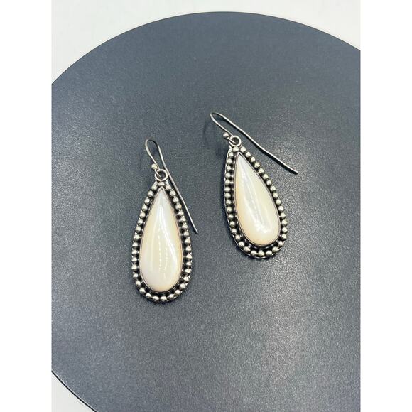 BA Indonesia 925 Mother Of Pearl Drop Dangle Sterling Silver Heavy Earrings - Picture 11 of 12